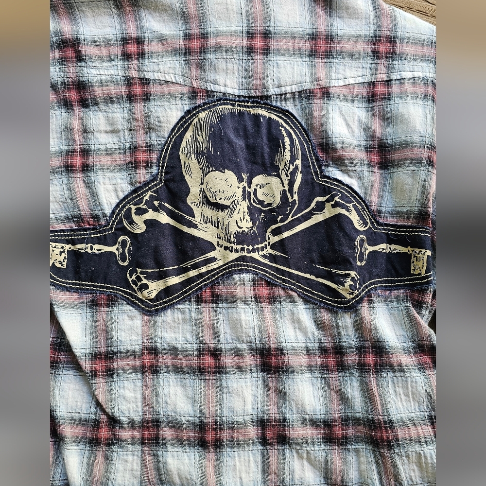 Primevil Skull & Crossbones Embroidered Plaid Button Up Flannel - Picture 2 of 6